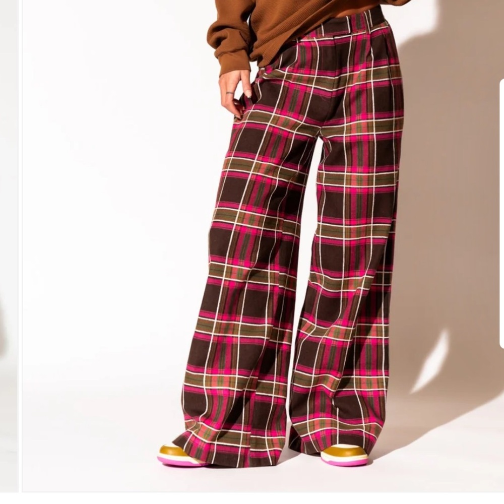 Dressed in lala Plaid Women's trousers in Pink and Brown